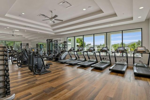 300 Dunes BLVD 203, Naples, FL 34110