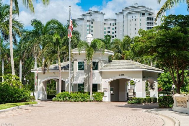 300 Dunes BLVD 203, Naples, FL 34110