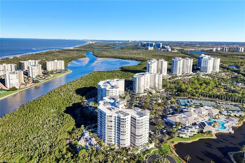 300 Dunes BLVD 203, NAPLES, FL 34110 — photo 4