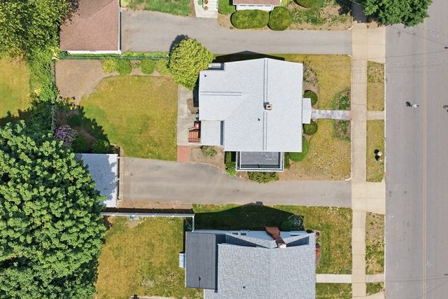 47 Morse Ave, Brockton, MA 02301