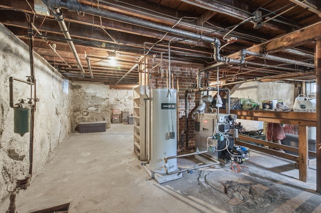 47 Morse Ave, Brockton, MA 02301