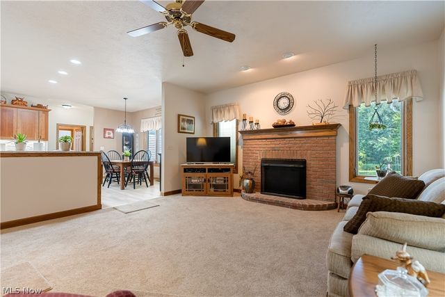 2568 Shadow Lane, Clinton, OH 44216