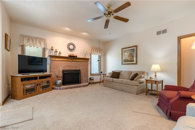 2568 Shadow Lane, Clinton, OH 44216