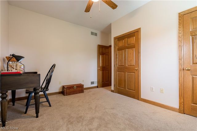 2568 Shadow Lane, Clinton, OH 44216