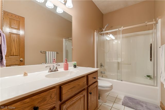 2568 Shadow Lane, Clinton, OH 44216