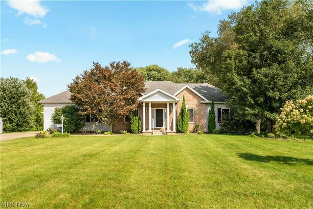 2568 Shadow Lane, Clinton, OH 44216