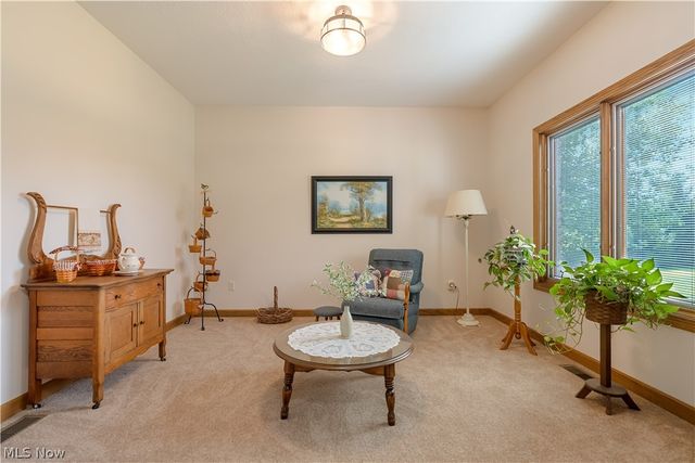 2568 Shadow Lane, Clinton, OH 44216