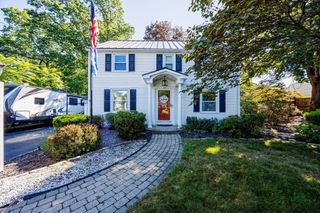 63 Bridle Path, Springfield, MA 01118