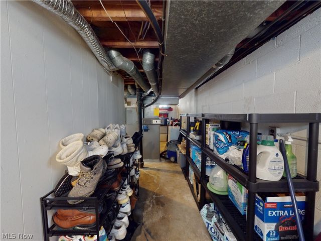 5406 Karen Isle Drive, Willoughby, OH 44094