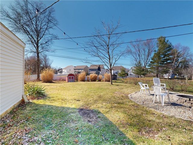 5406 Karen Isle Drive, Willoughby, OH 44094