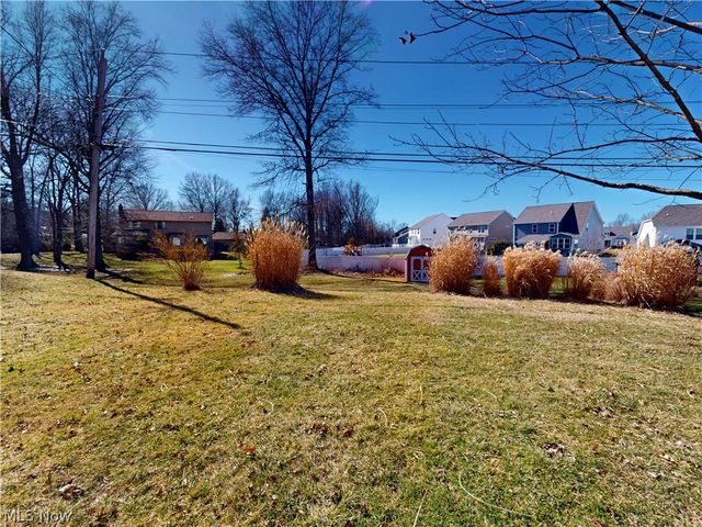 5406 Karen Isle Drive, Willoughby, OH 44094