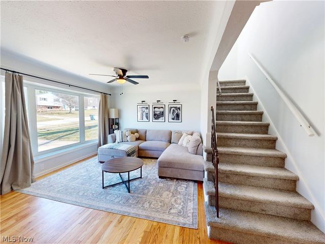 5406 Karen Isle Drive, Willoughby, OH 44094