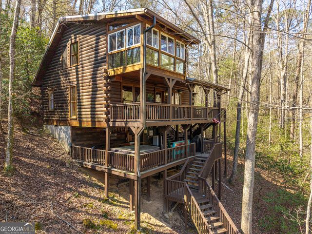 942 Granny Branch Drive, Blue Ridge, GA 30513