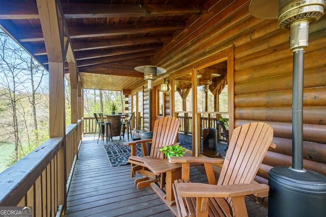 942 Granny Branch Drive, Blue Ridge, GA 30513