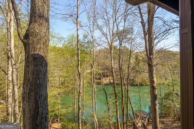 942 Granny Branch Drive, Blue Ridge, GA 30513