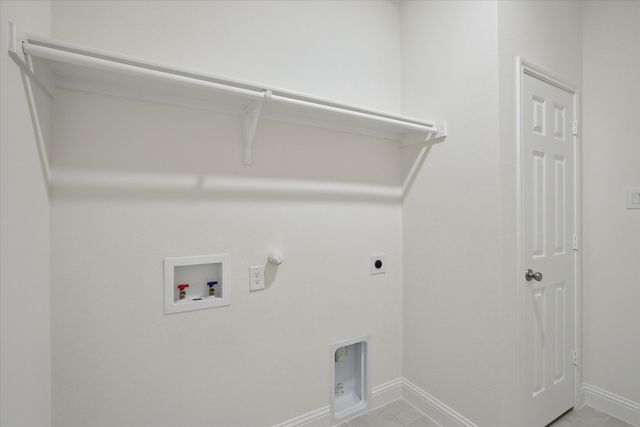 2521 Wayne Avenue, Aubrey, TX 76227