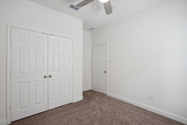 2521 Wayne Avenue, Aubrey, TX 76227