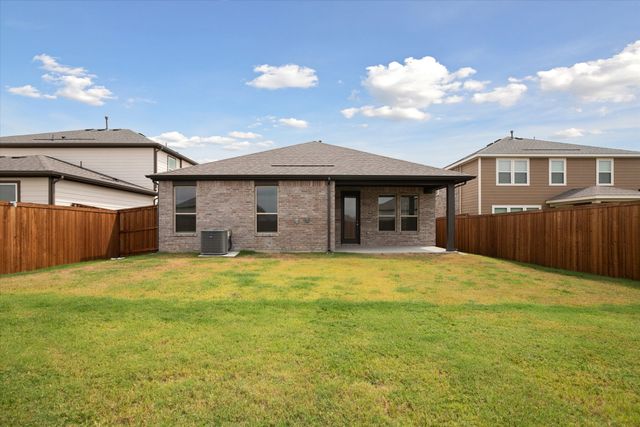 2521 Wayne Avenue, Aubrey, TX 76227