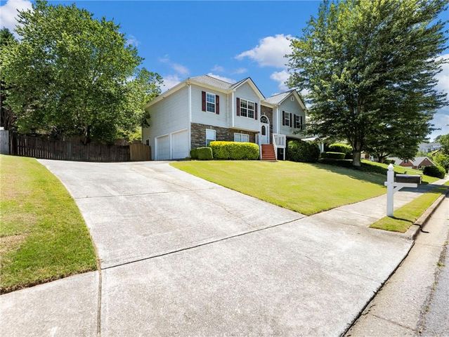 3865 Morgan Box Court, Buford, GA 30519