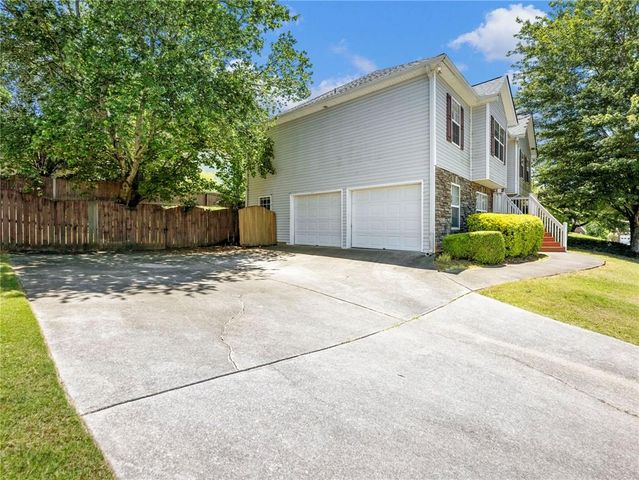 3865 Morgan Box Court, Buford, GA 30519