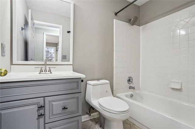 2120 Sweetbirch Trail, Lawrenceville, GA 30044