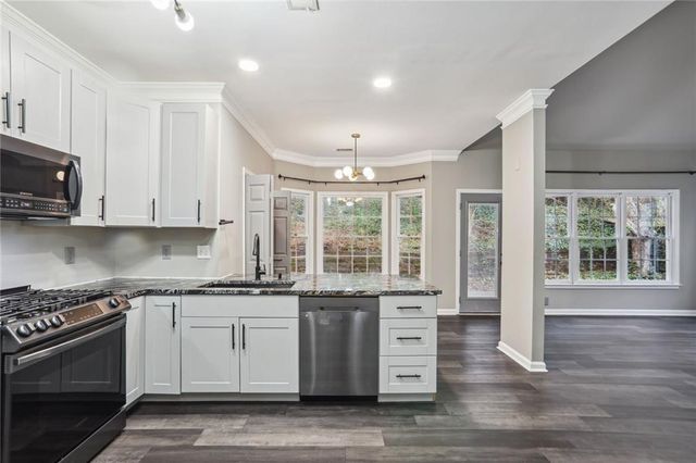 2120 Sweetbirch Trail, Lawrenceville, GA 30044