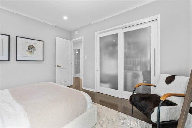 2116 S Cloverdale, Los Angeles, CA 90016