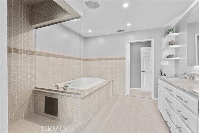 2116 S Cloverdale, Los Angeles, CA 90016