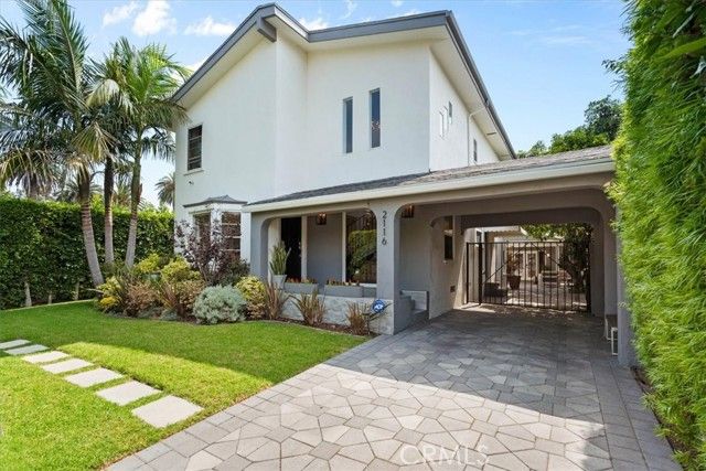 2116 S Cloverdale, Los Angeles, CA 90016