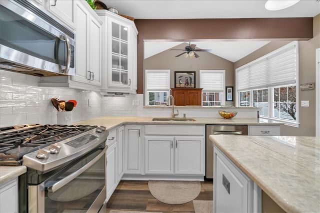 2503 Eloquent Ln, Adams Twp, PA 16059