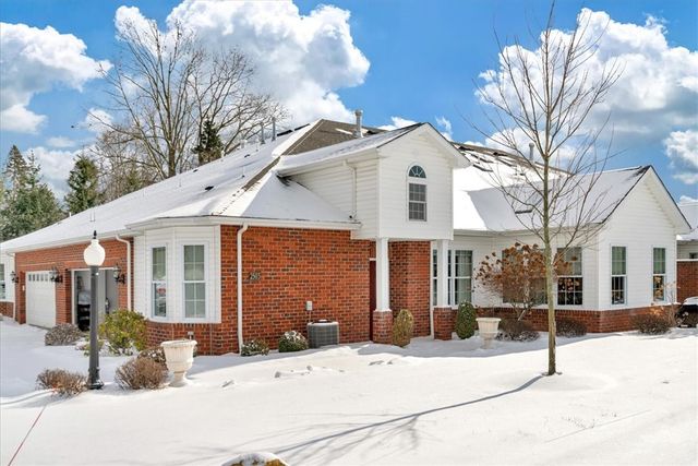 2503 Eloquent Ln, Adams Twp, PA 16059