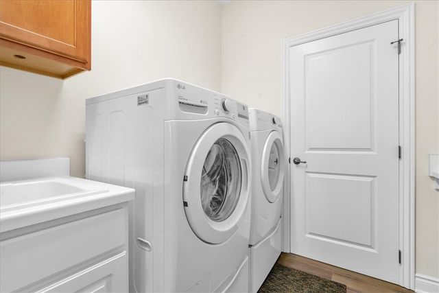 2503 Eloquent Ln, Adams Twp, PA 16059