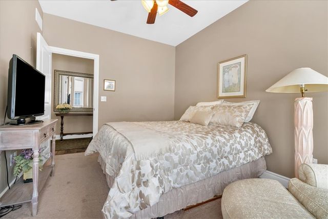 2503 Eloquent Ln, Adams Twp, PA 16059