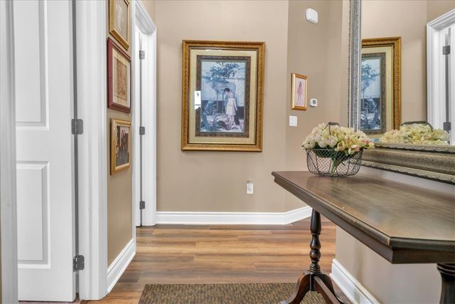 2503 Eloquent Ln, Adams Twp, PA 16059