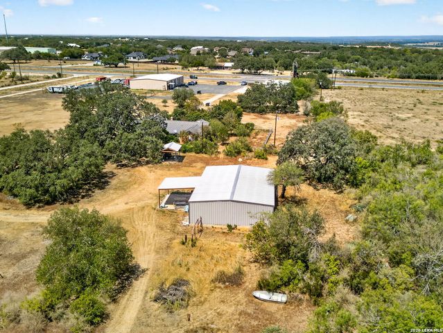 2124 US HIGHWAY 90 W, Castroville, TX 78009
