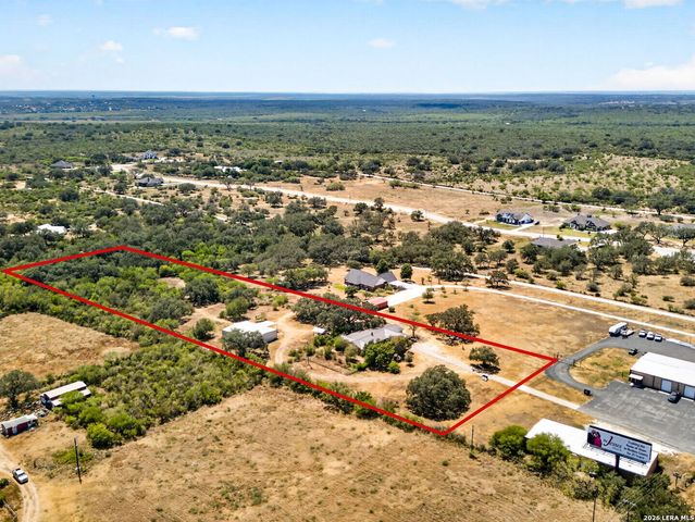 2124 US HIGHWAY 90 W, Castroville, TX 78009