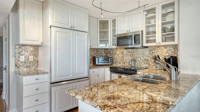 770 S PALM AVENUE 704, Sarasota, FL 34236