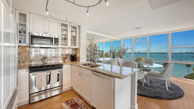 770 S PALM AVENUE 704, Sarasota, FL 34236