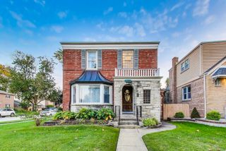 7401 W Main Street, Niles, IL 60714