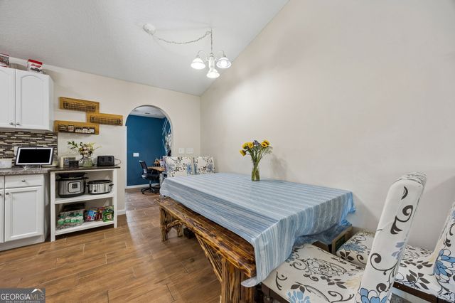 112 Honeysuckle Road, Kingsland, GA 31548