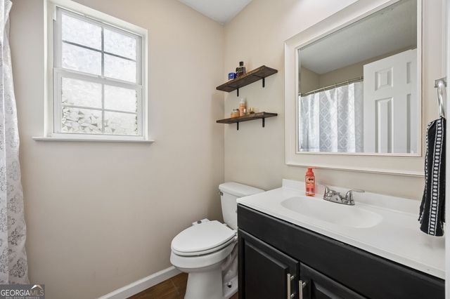 112 Honeysuckle Road, Kingsland, GA 31548