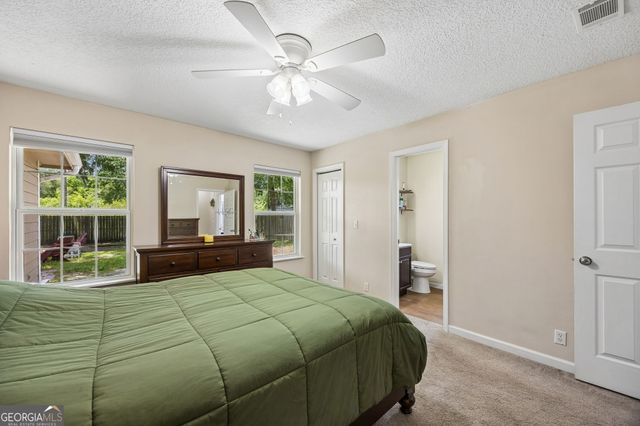 112 Honeysuckle Road, Kingsland, GA 31548
