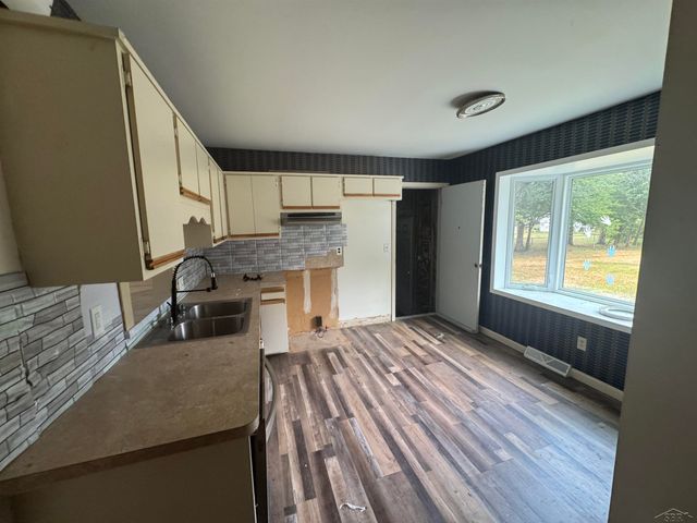 5380 River Ridge Drive, Flushing, MI 48433