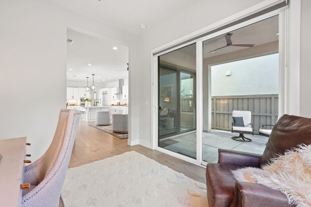 3325 Dullanty Way, Sacramento, CA 95816
