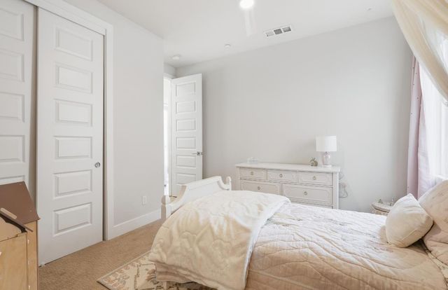 3325 Dullanty Way, Sacramento, CA 95816