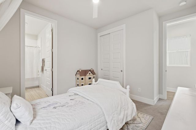 3325 Dullanty Way, Sacramento, CA 95816