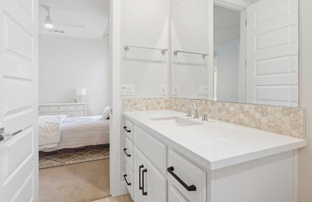 3325 Dullanty Way, Sacramento, CA 95816