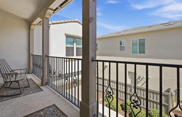 3325 Dullanty Way, Sacramento, CA 95816