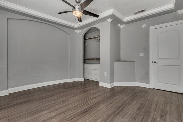 1915 Canterbury ST, Austin, TX 78702