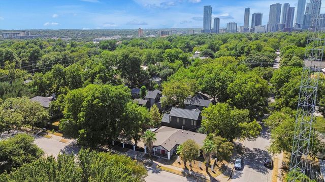 1915 Canterbury ST, Austin, TX 78702